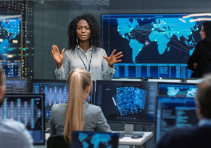 foto noticia ABB lanza una solución de ciberseguridad para mejorar la protección de las infraestructuras industriales.